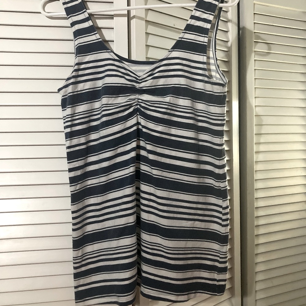 TORRID nautical navy/white striped tank EUC size 0